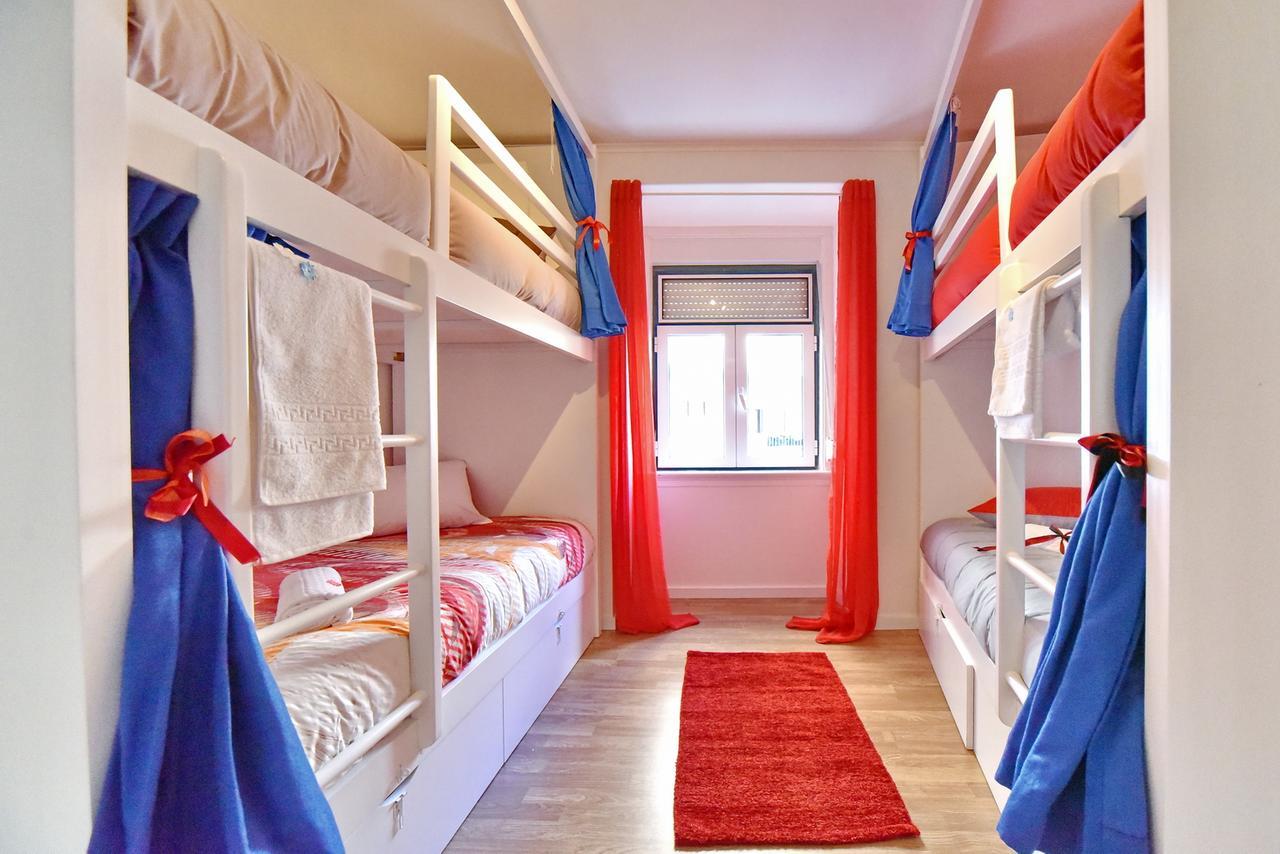 Train Lisbon Hostel Eksteriør billede